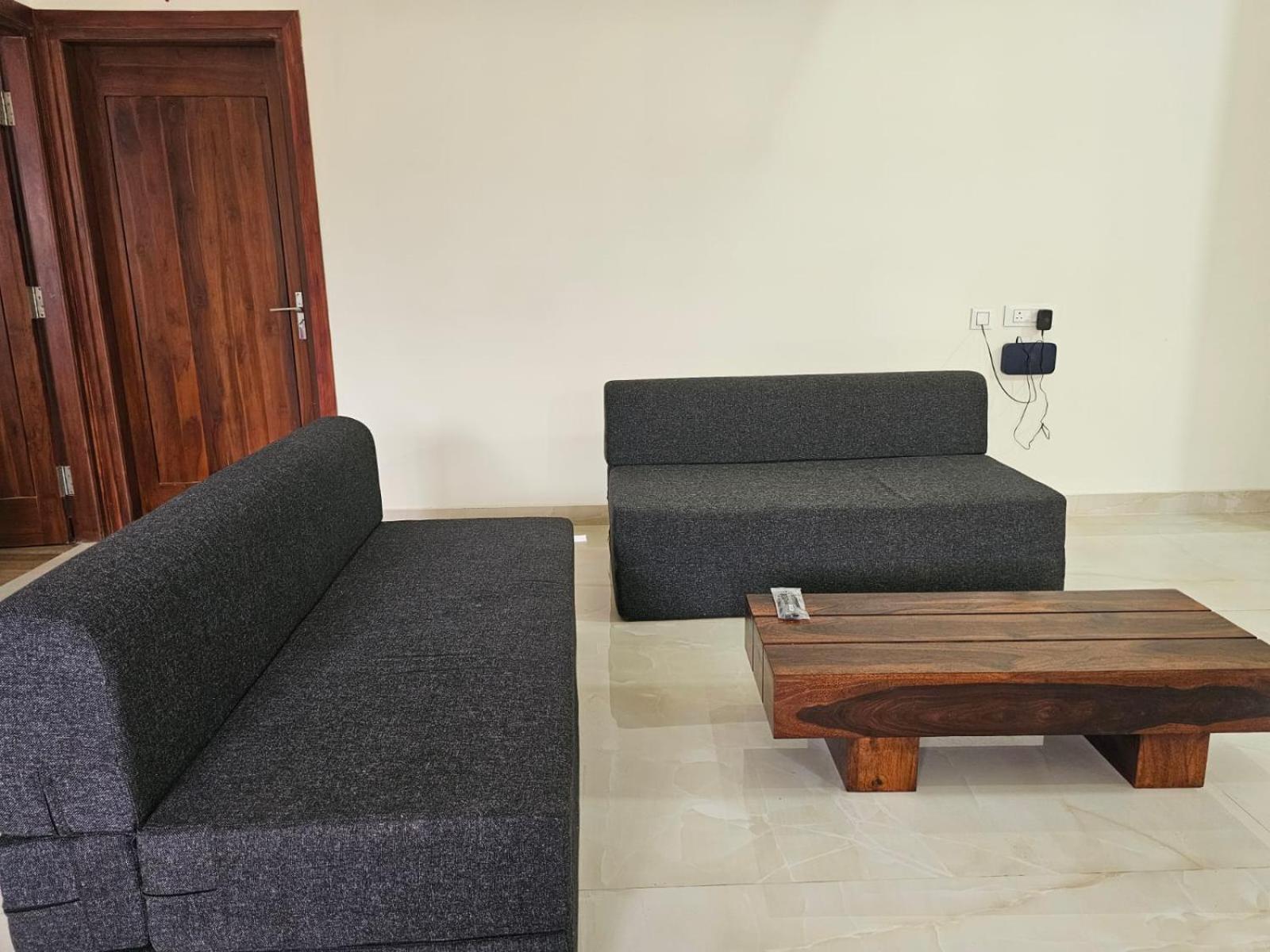 The Nest Bed & Breakfast Bhubaneswar Exterior photo